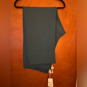 Figs scrub pants, brand new!